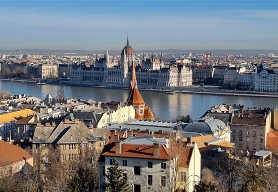 Advent v Budapešti s koupáním v luxusním lázeňském termálním hotelu na Margaretině ostrově - 