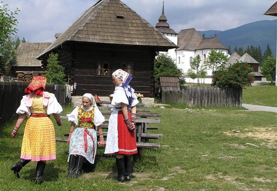 Tatry za přírodou a termály po železnici